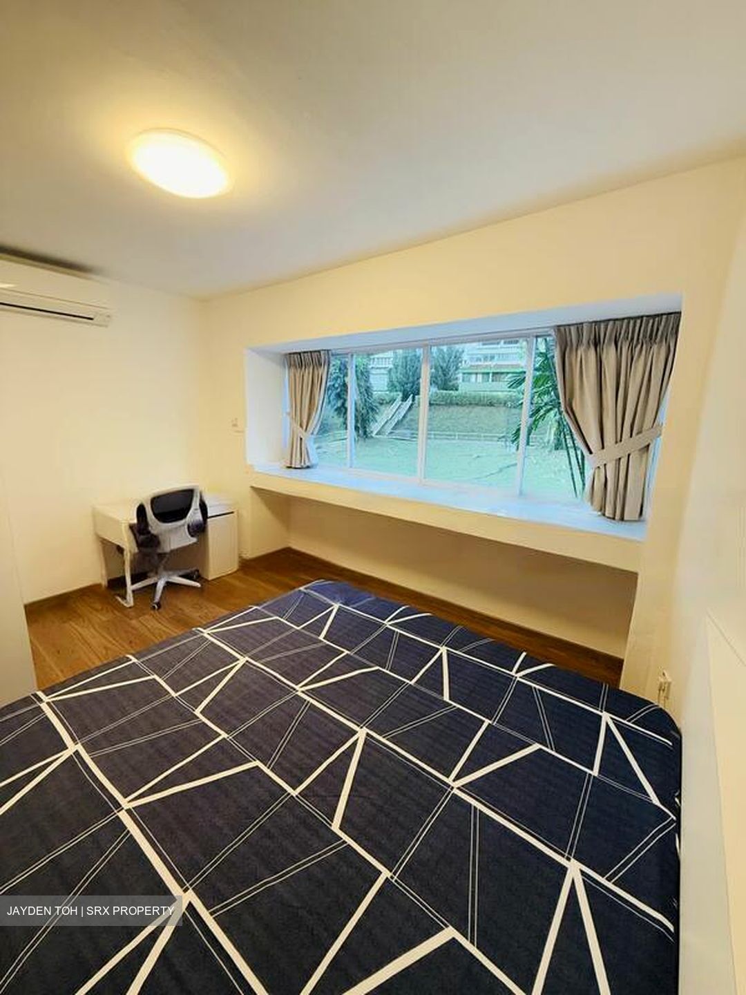 Pine Grove (D21), Condominium #504019051